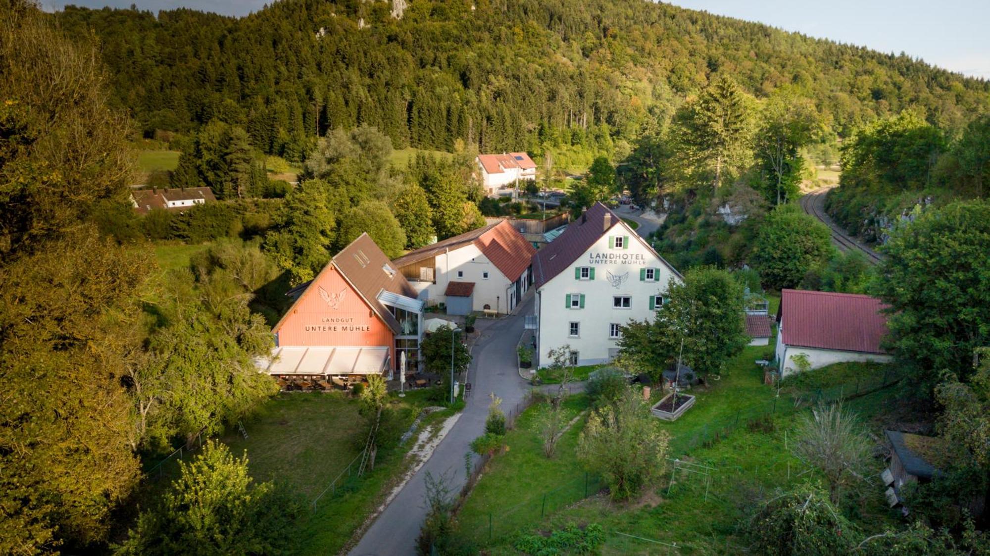Landhotel Untere Muehle Strassberg Exteriör bild